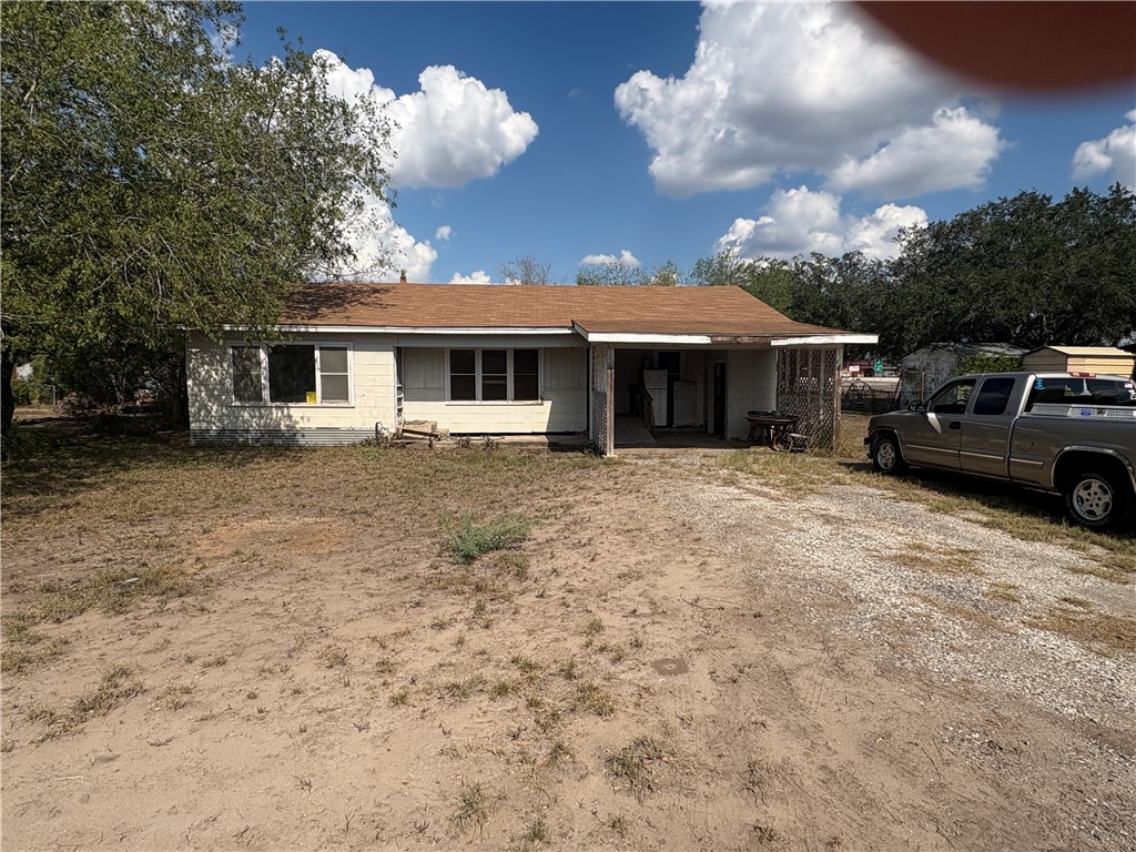 104 Charles St S Property Photo 1