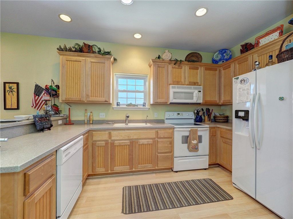 109 Beachwalk Property Photo 13