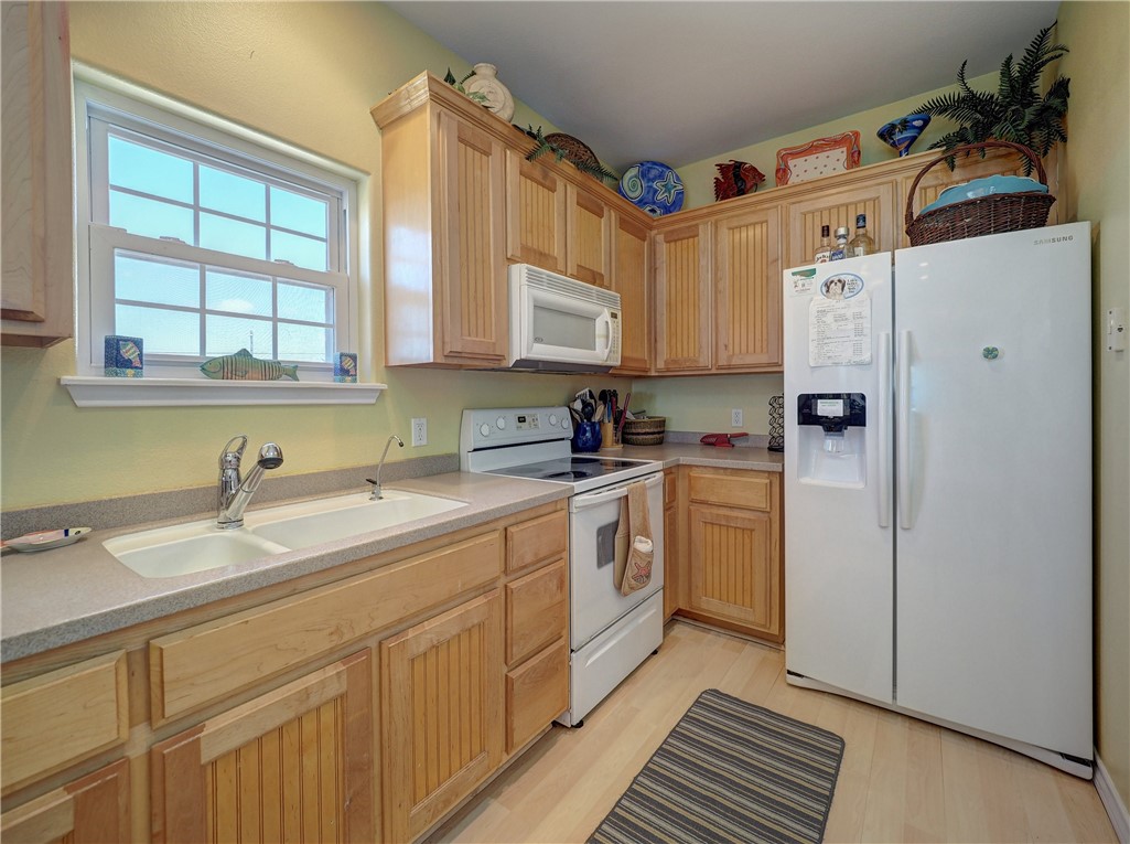109 Beachwalk Property Photo 14