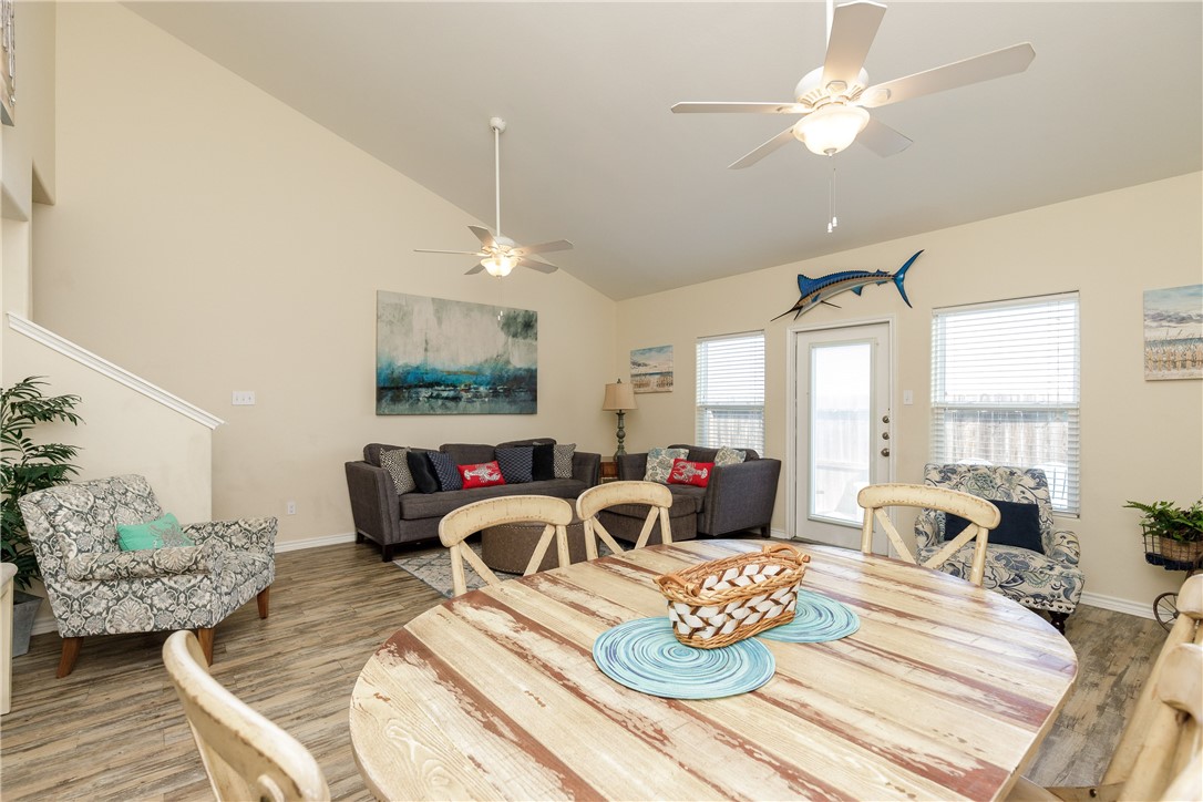 15104 Dory Dr Property Photo 6