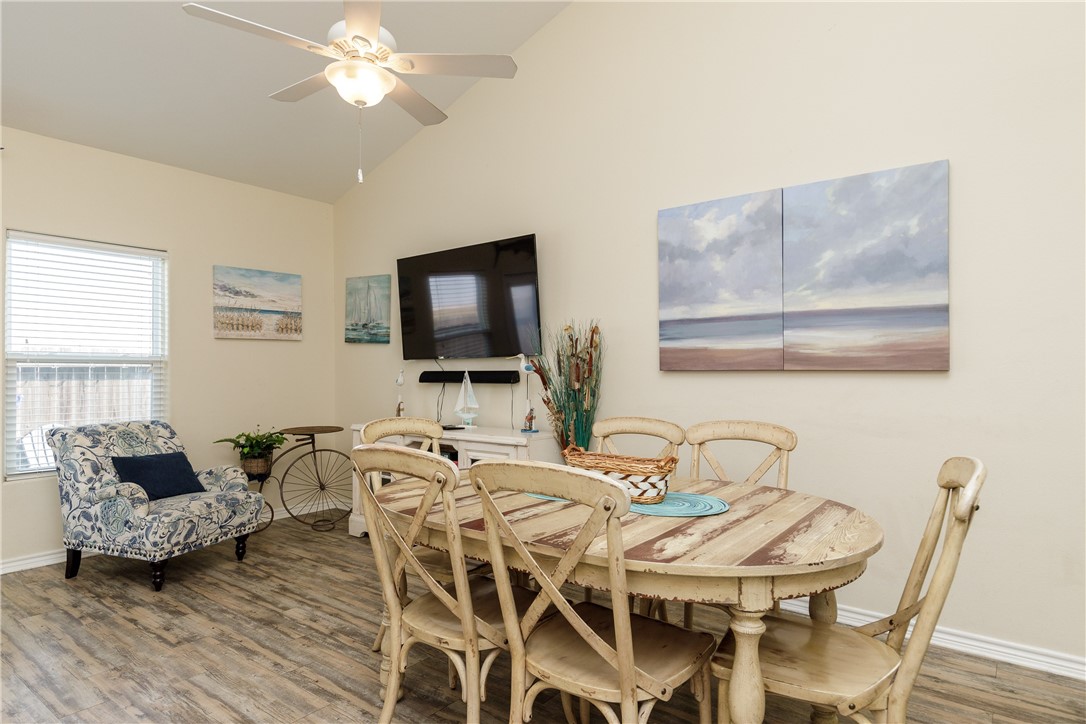 15104 Dory Dr Property Photo 7