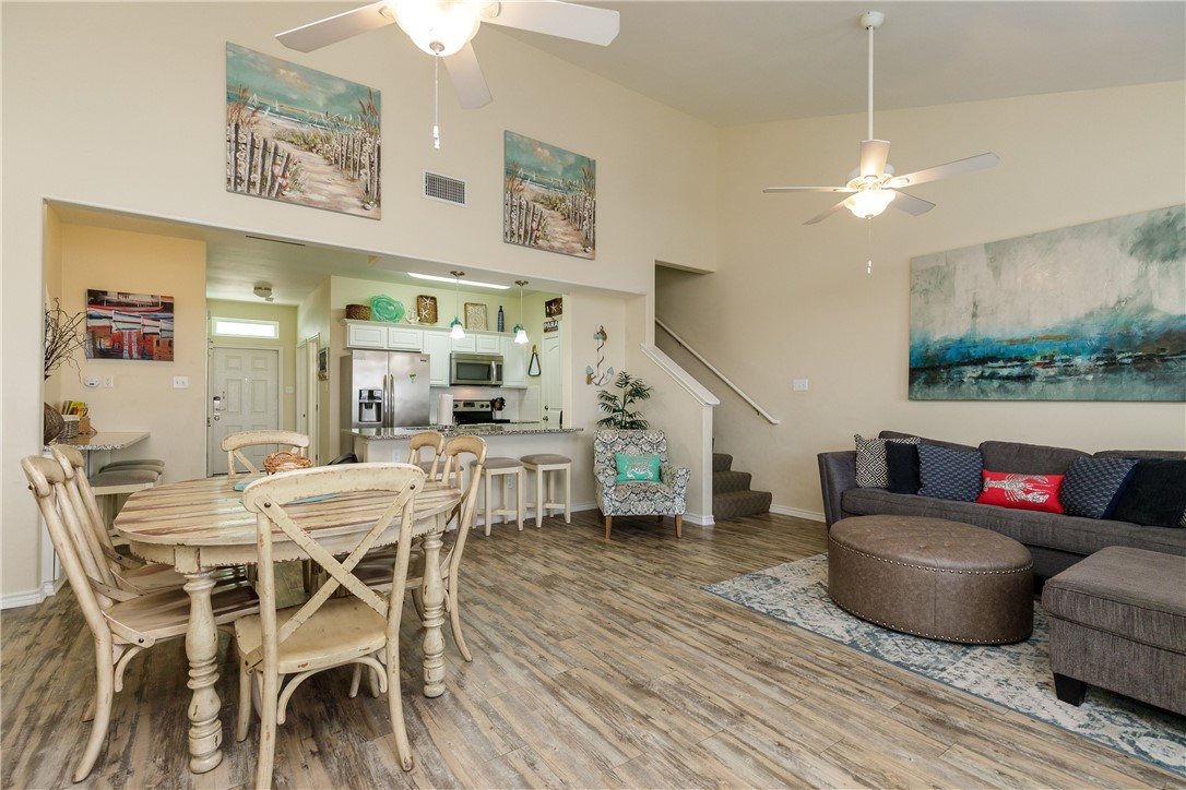 15104 Dory Dr Property Photo 8