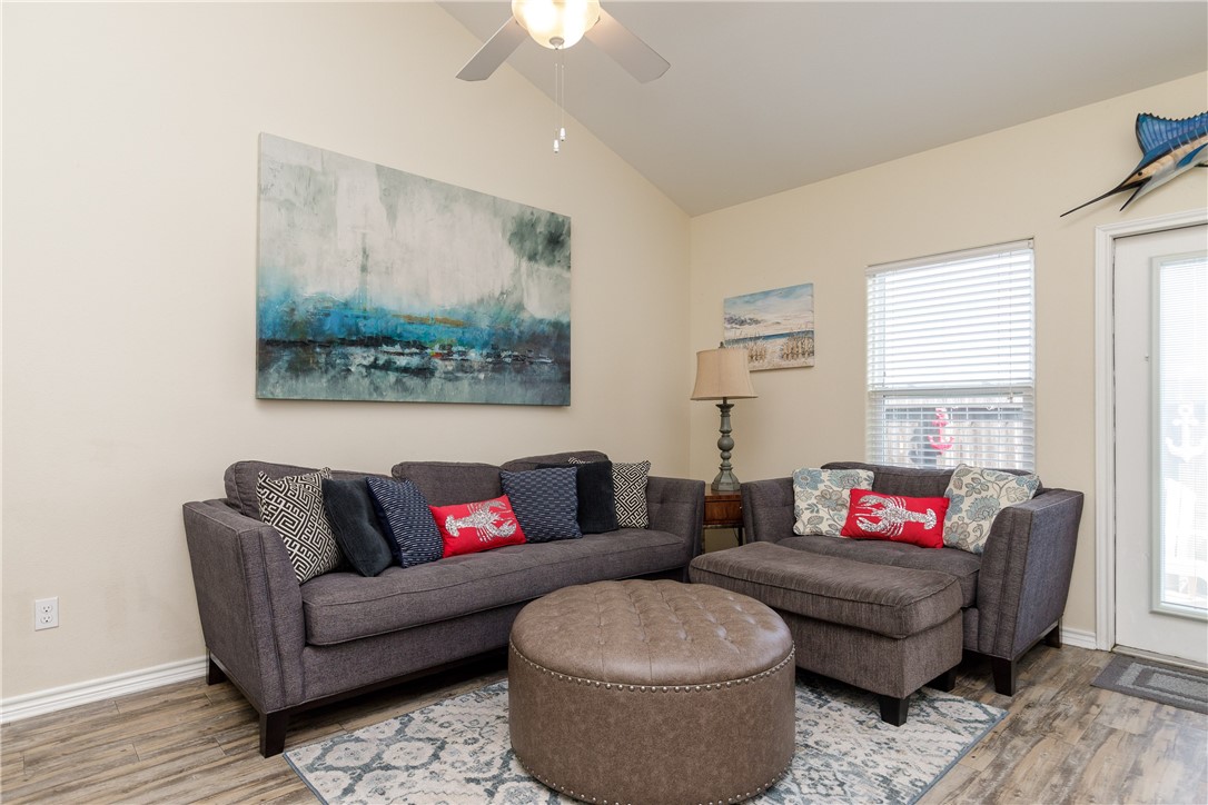 15104 Dory Dr Property Photo 12