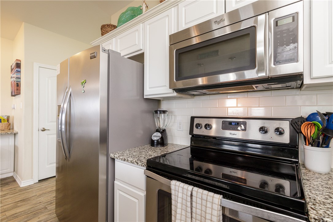 15104 Dory Dr Property Photo 17