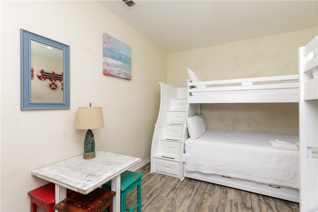 15104 Dory Dr Property Photo 23