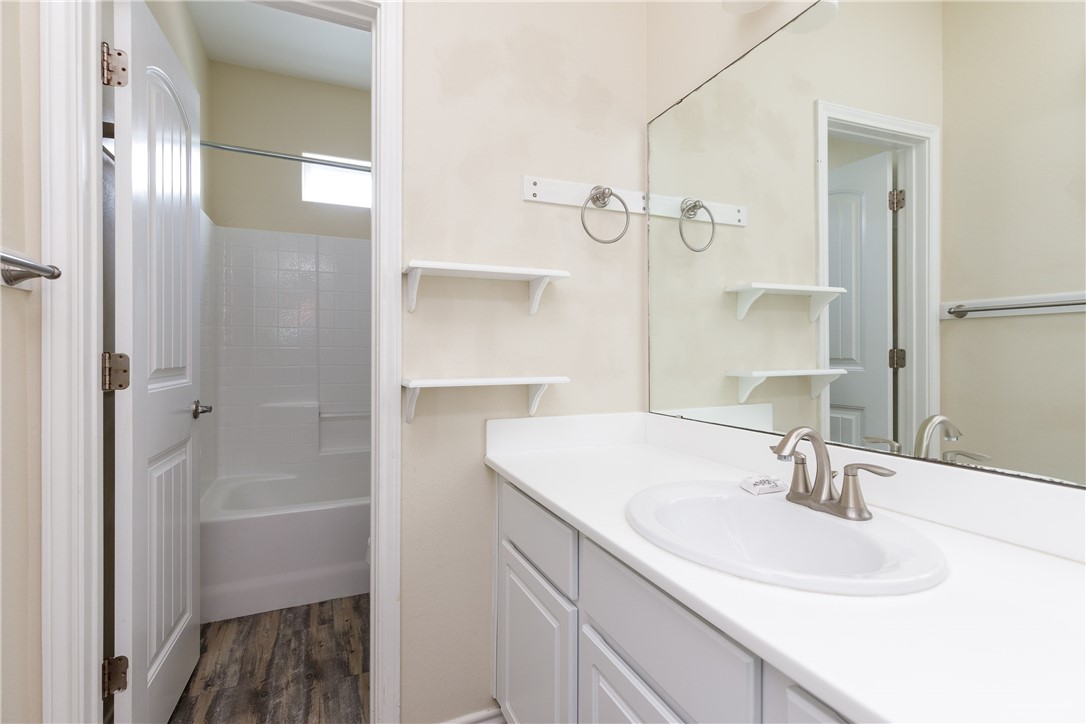 15104 Dory Dr Property Photo 24