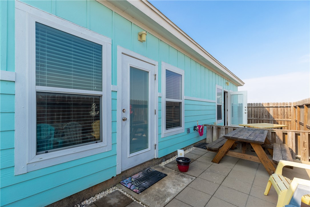 15104 Dory Dr Property Photo 34