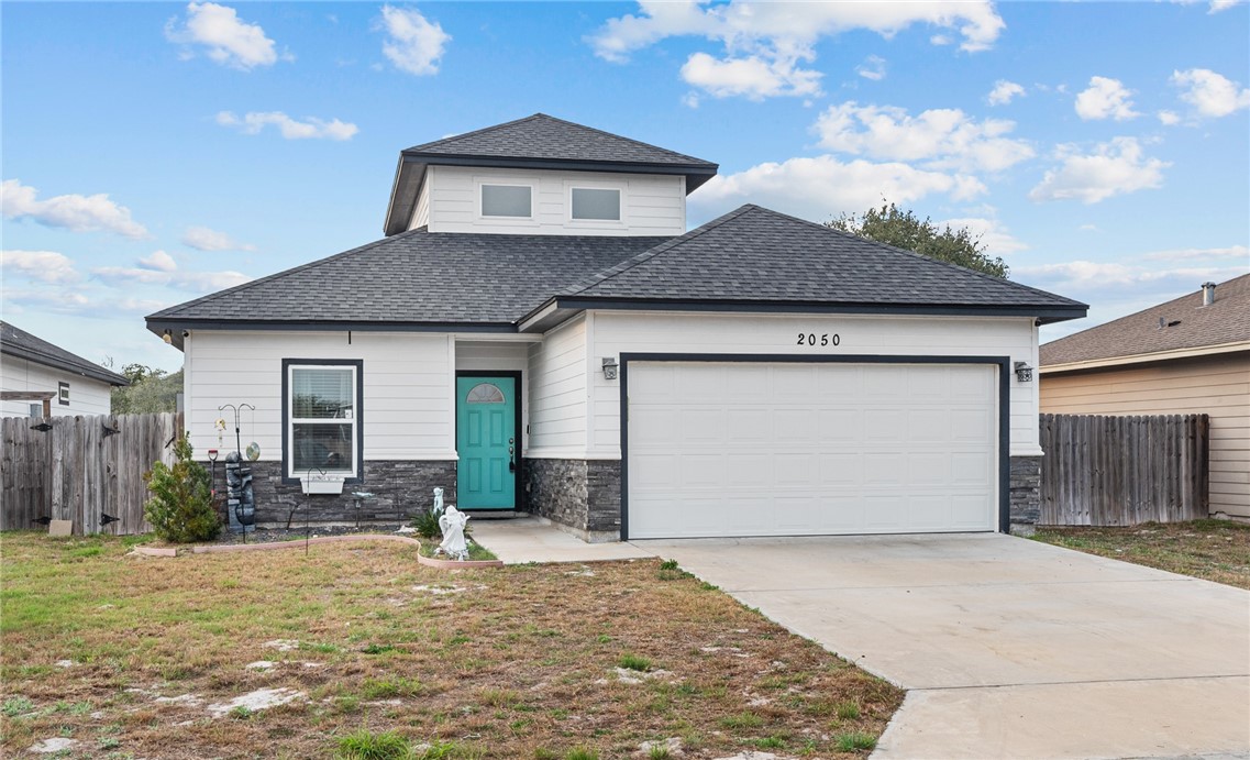 2050 Admiral Lane Property Photo 1
