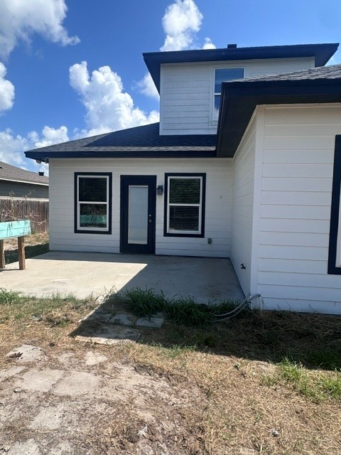 2050 Admiral Lane Property Photo 25