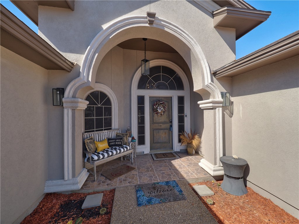 15029 Dasmarinas Dr Property Photo 3