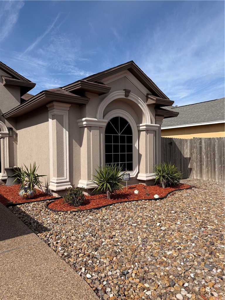 15029 Dasmarinas Dr Property Photo 5