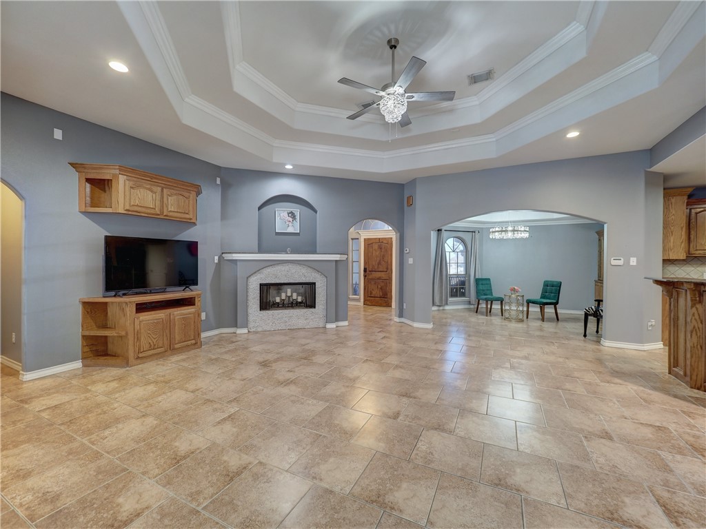 15029 Dasmarinas Dr Property Photo 10