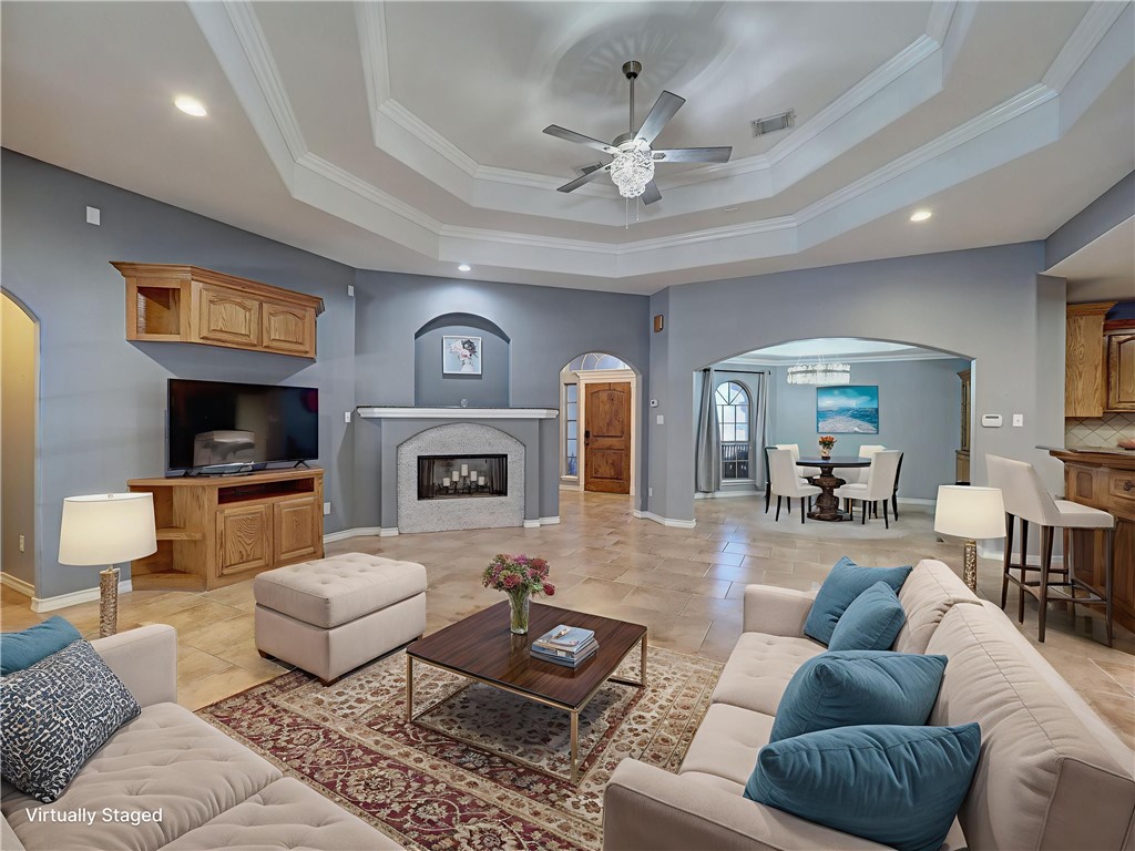 15029 Dasmarinas Dr Property Photo 11