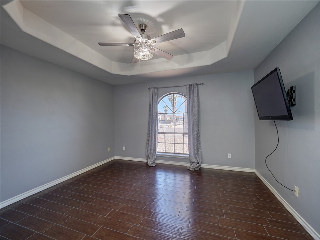 15029 Dasmarinas Dr Property Photo 24