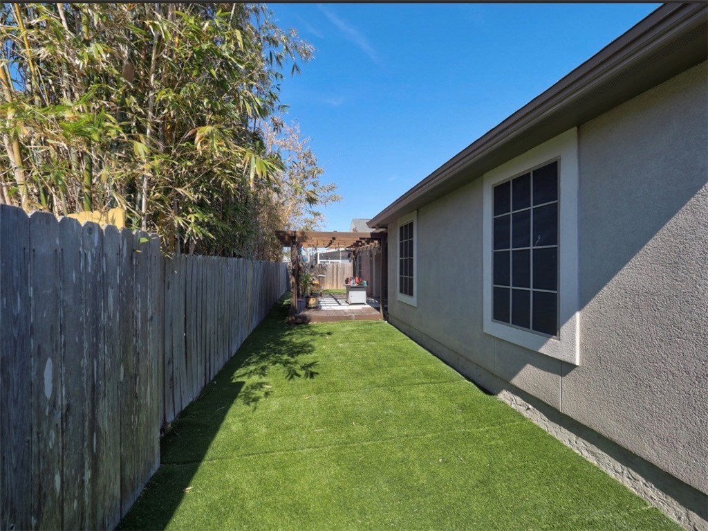 15029 Dasmarinas Dr Property Photo 36