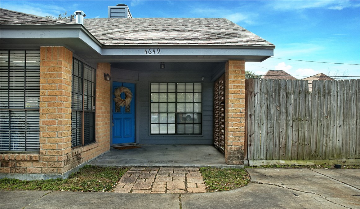 4649 Spring Fork Dr Property Photo 3