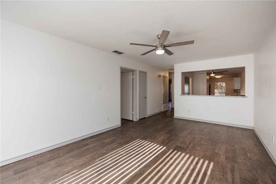 7217 Sparkle Sea Dr 2 Property Photo 4