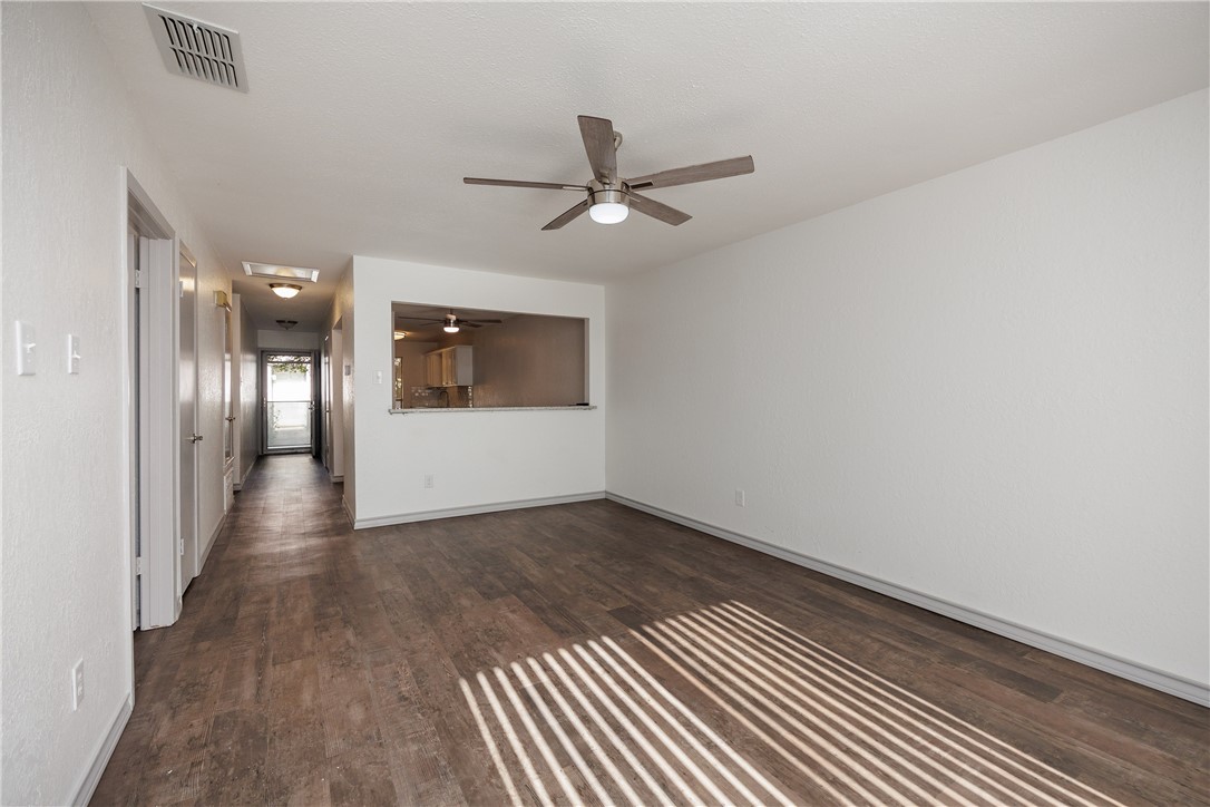 7217 Sparkle Sea Dr 2 Property Photo 6
