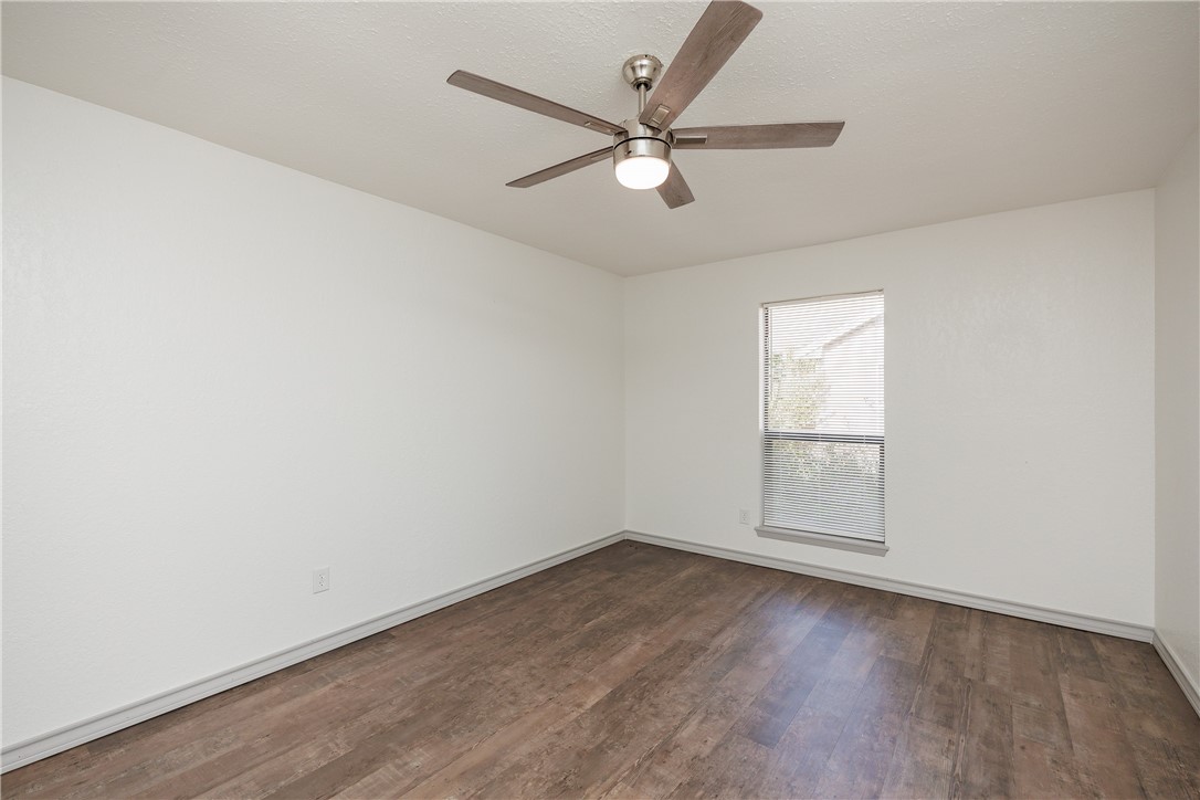 7217 Sparkle Sea Dr 2 Property Photo 16