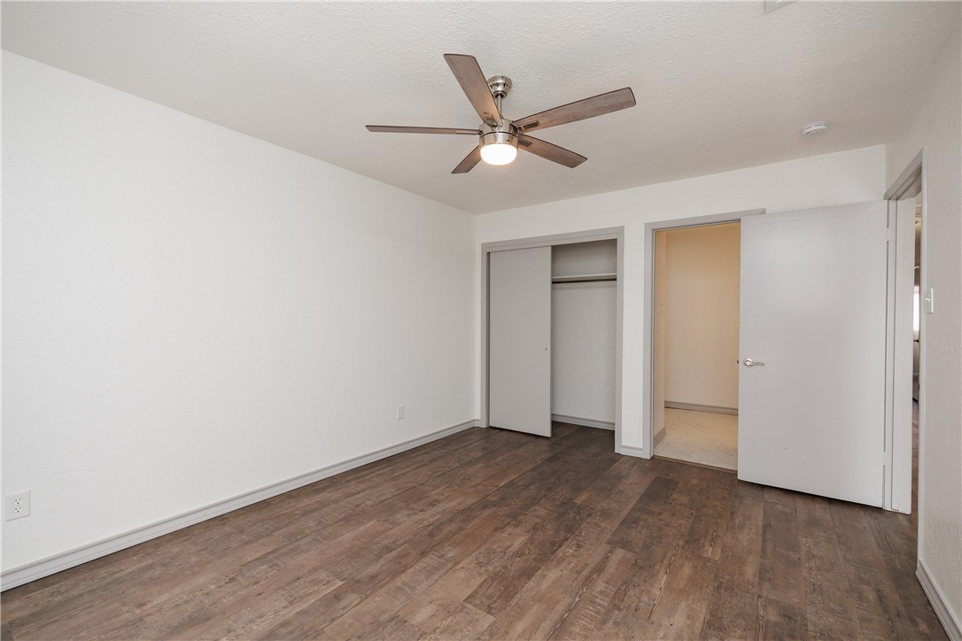 7217 Sparkle Sea Dr 2 Property Photo 17