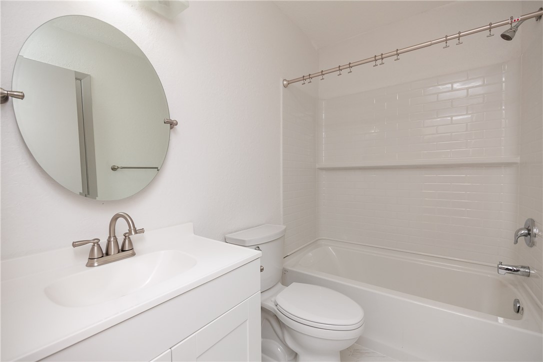 7217 Sparkle Sea Dr 2 Property Photo 22