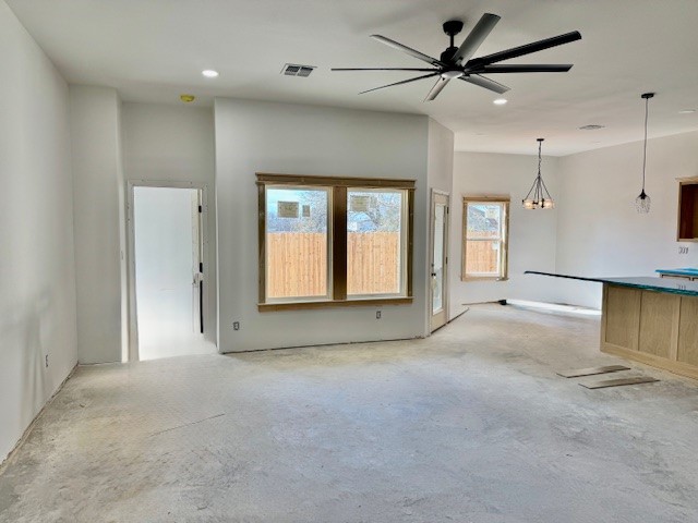 10337 Stone Creek Dr Property Photo 13
