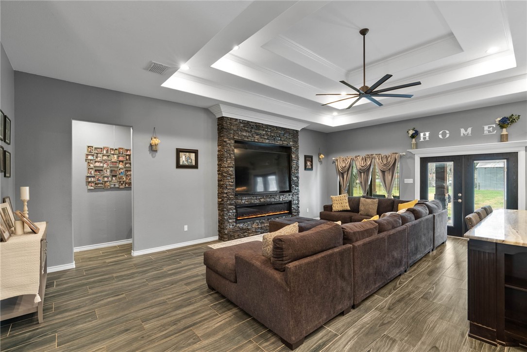 5378 W Riverview Dr Property Photo 3