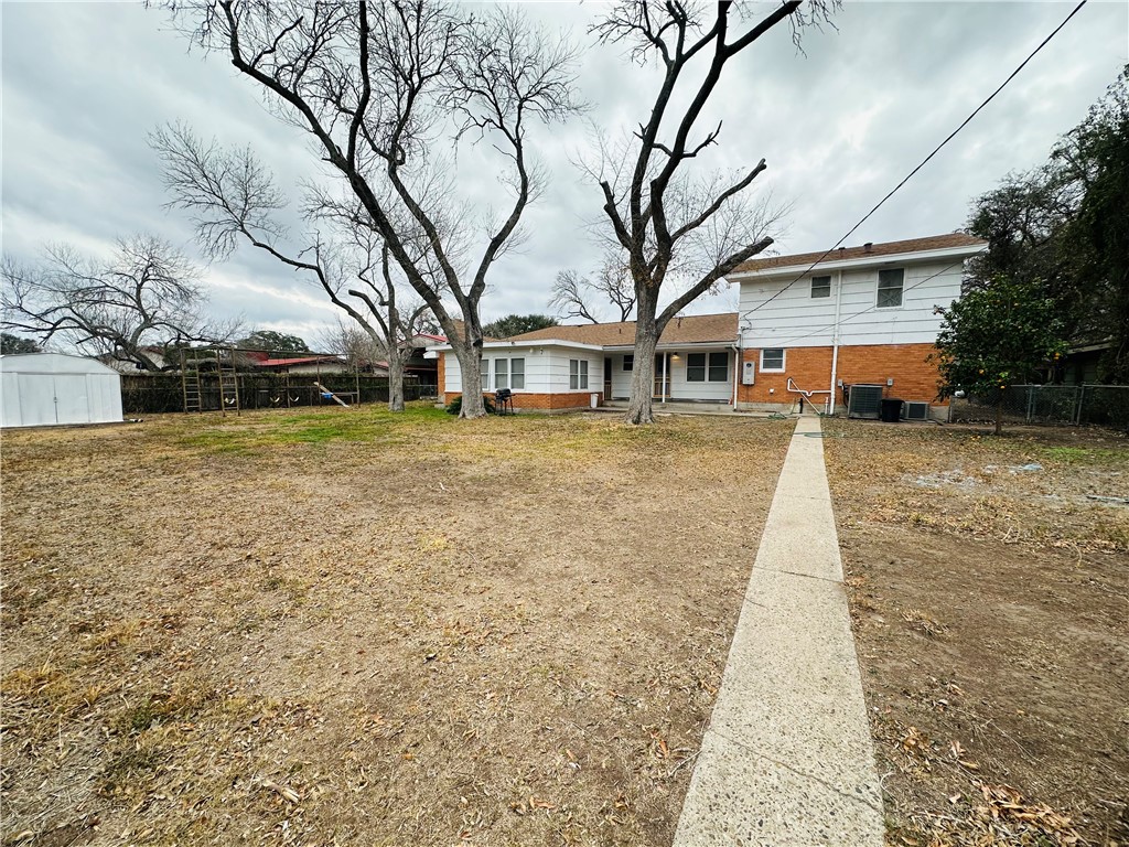 471438 Property Photo 4