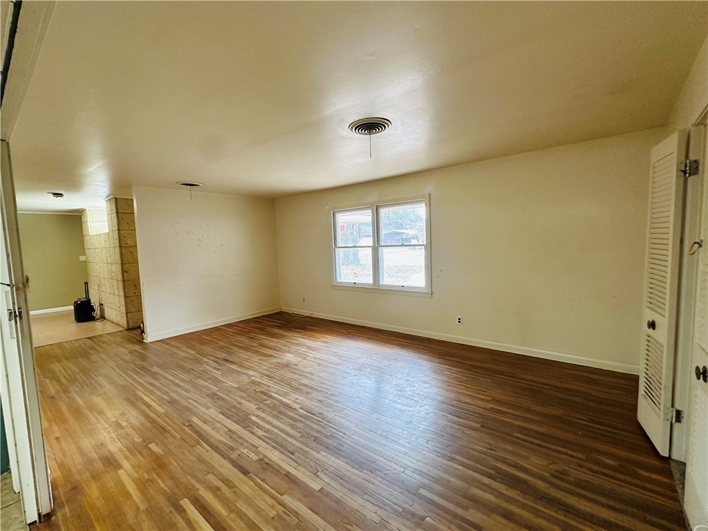 471438 Property Photo 6