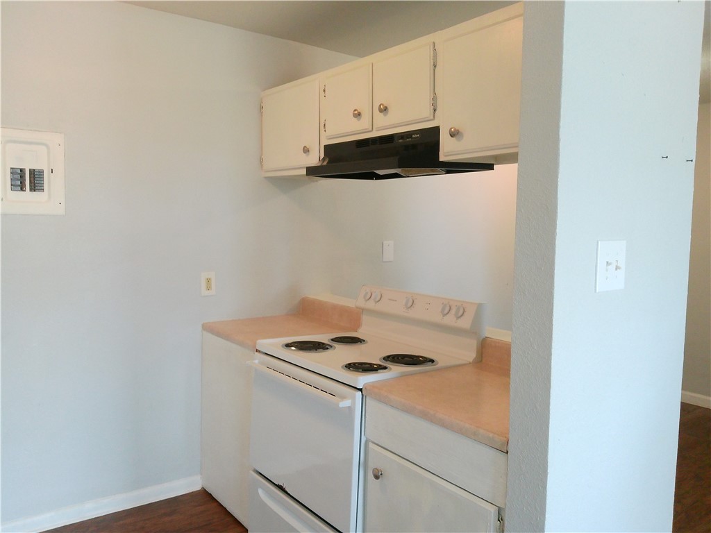 2026 Waldron 203 Property Photo 4