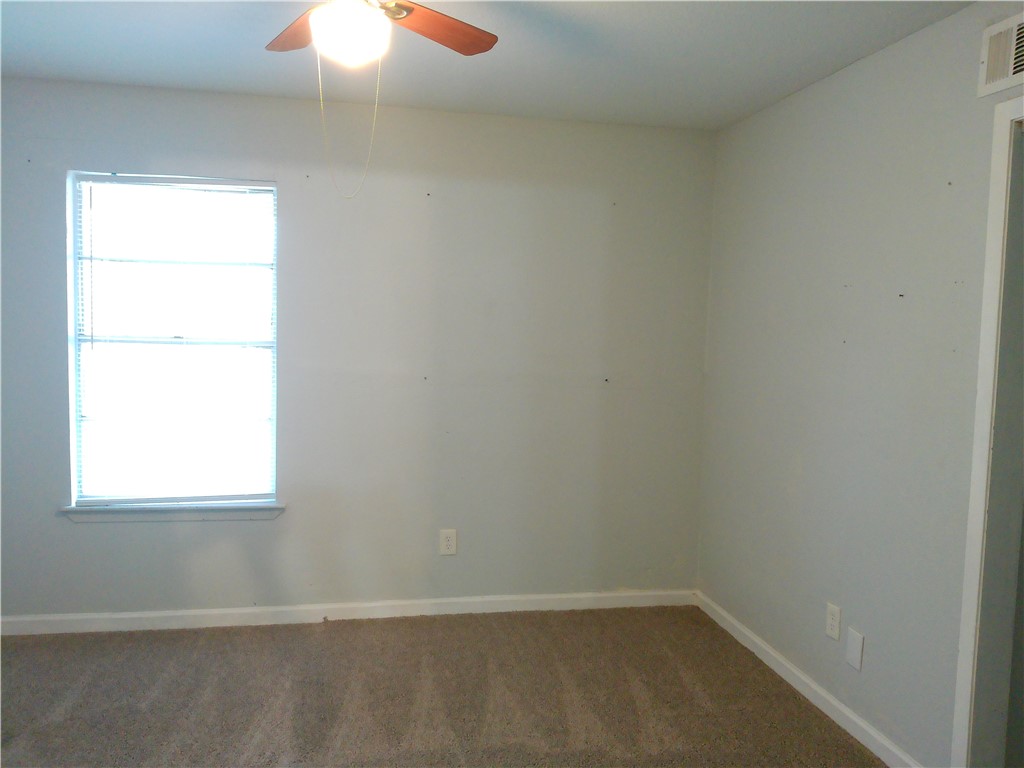 2026 Waldron 203 Property Photo 7