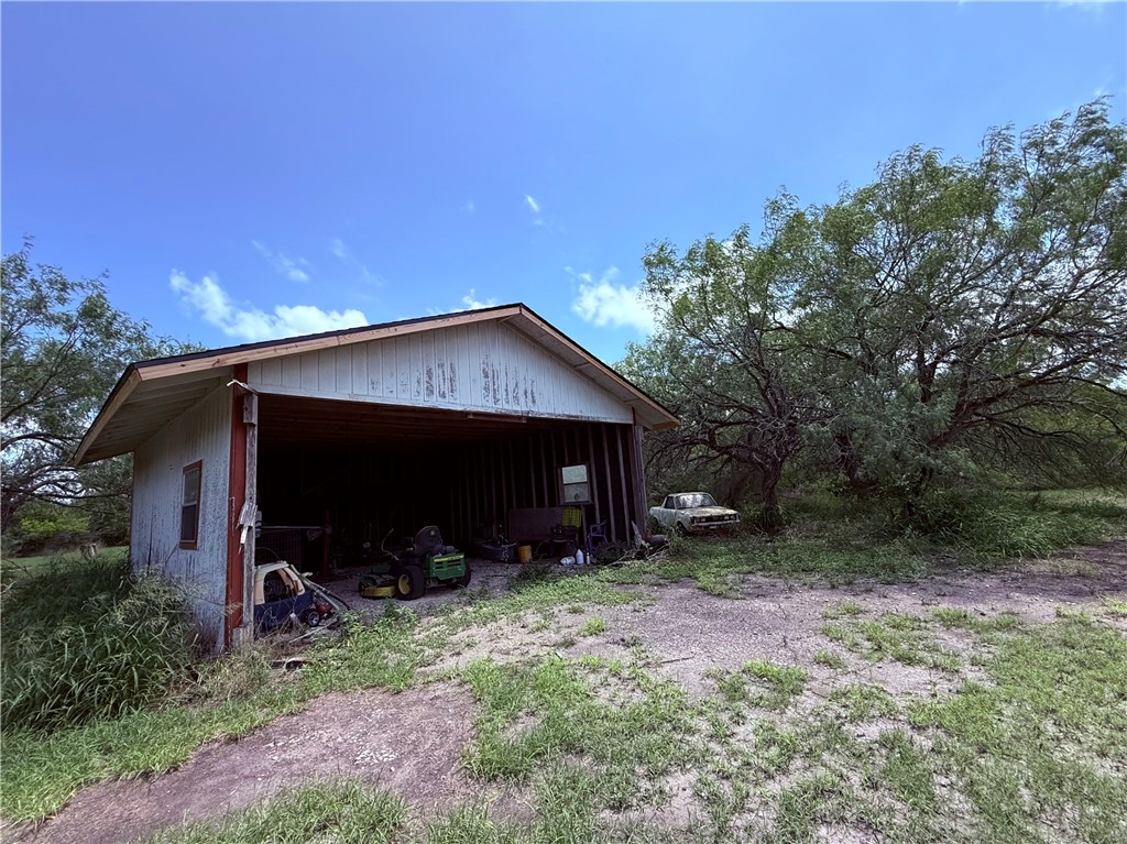5742 Hidden Valley Loop Property Photo 19