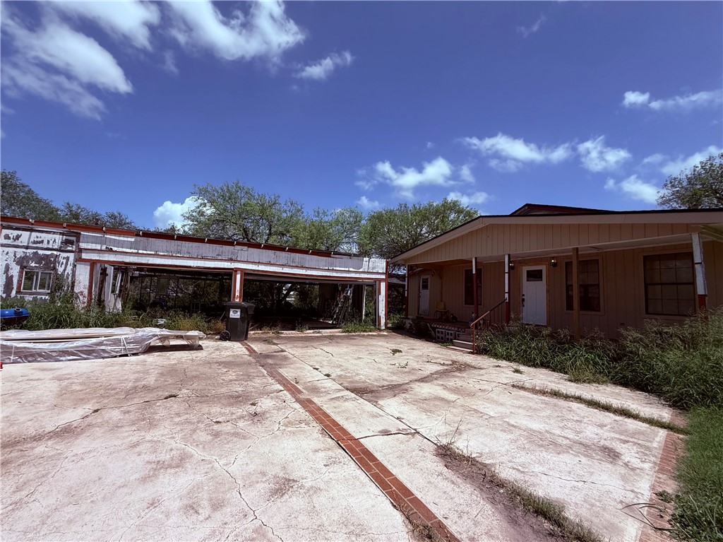 5742 Hidden Valley Loop Property Photo 20
