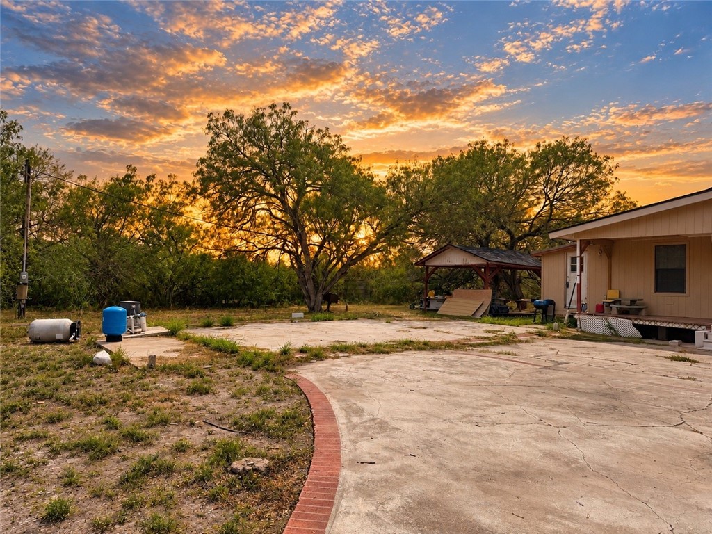 5742 Hidden Valley Loop Property Photo 25