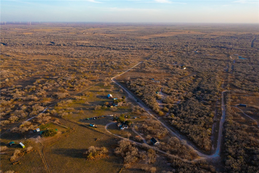 22364 Private Road 1080 Property Photo 13