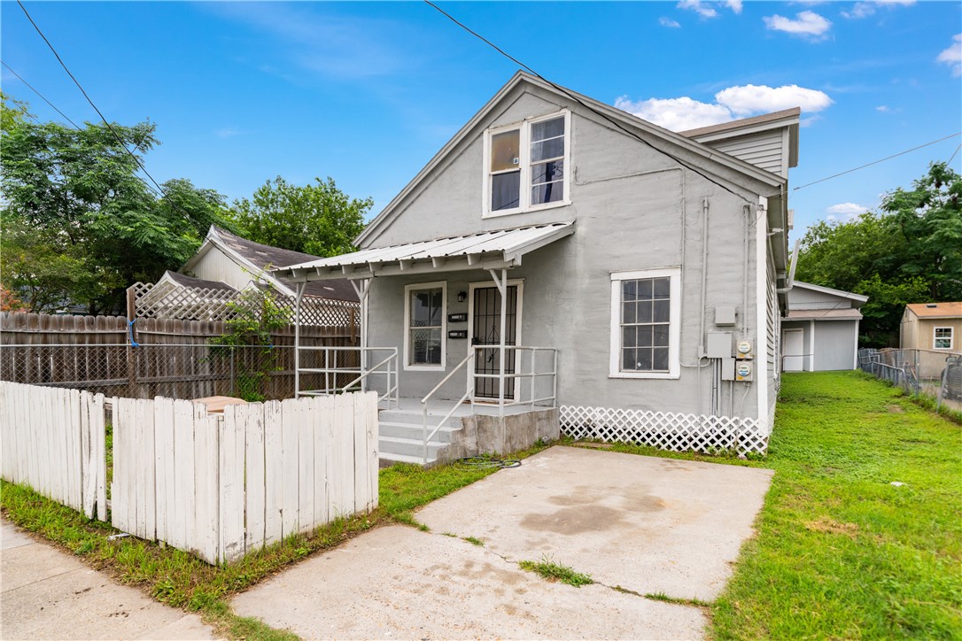 2245 Comanche St A Property Photo 1
