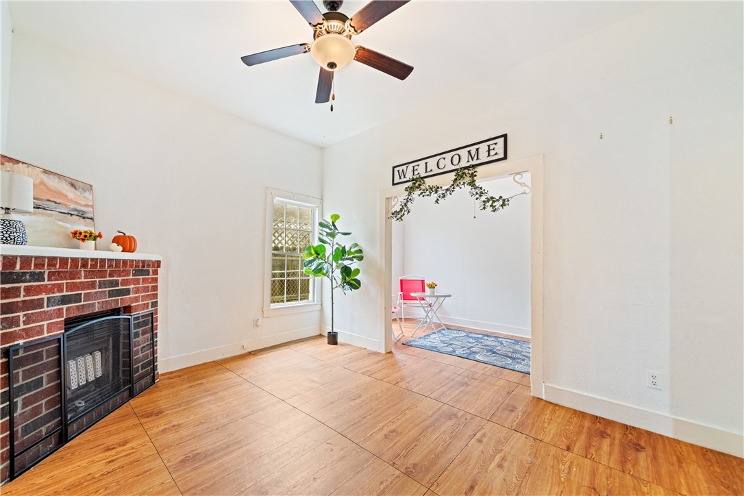 2245 Comanche St A Property Photo 3