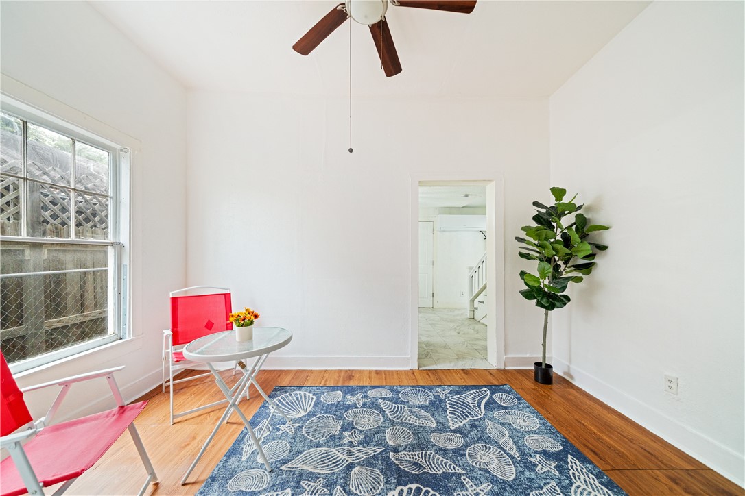2245 Comanche St A Property Photo 6