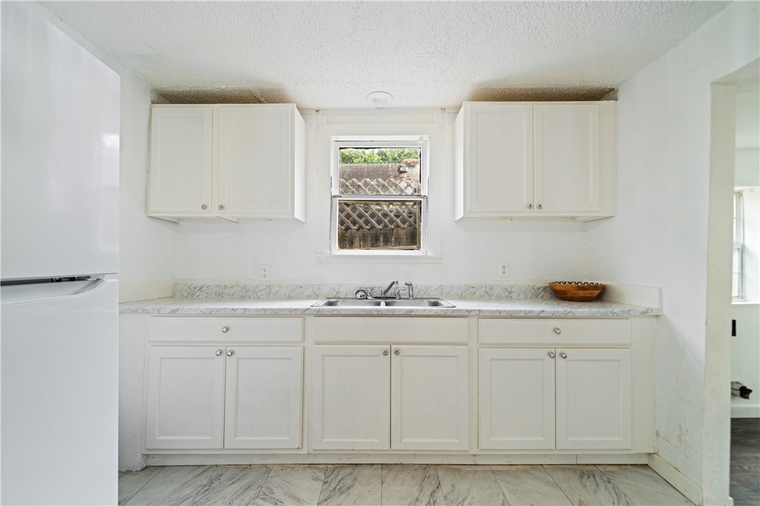 2245 Comanche St A Property Photo 10