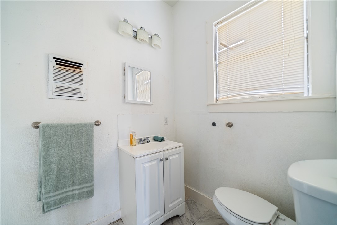 2245 Comanche St A Property Photo 15