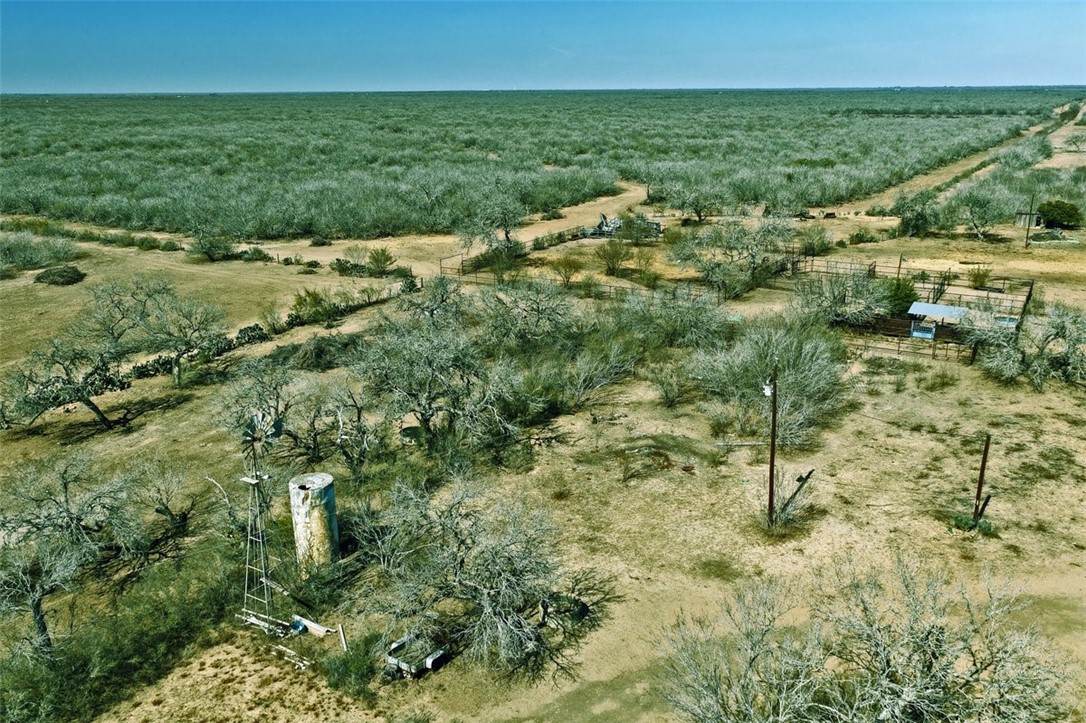 2104 Cr 440 Property Photo 1