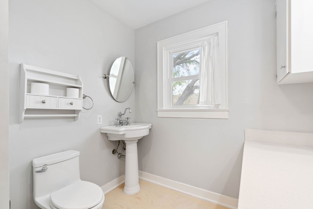 1720 2nd St Property Photo 17