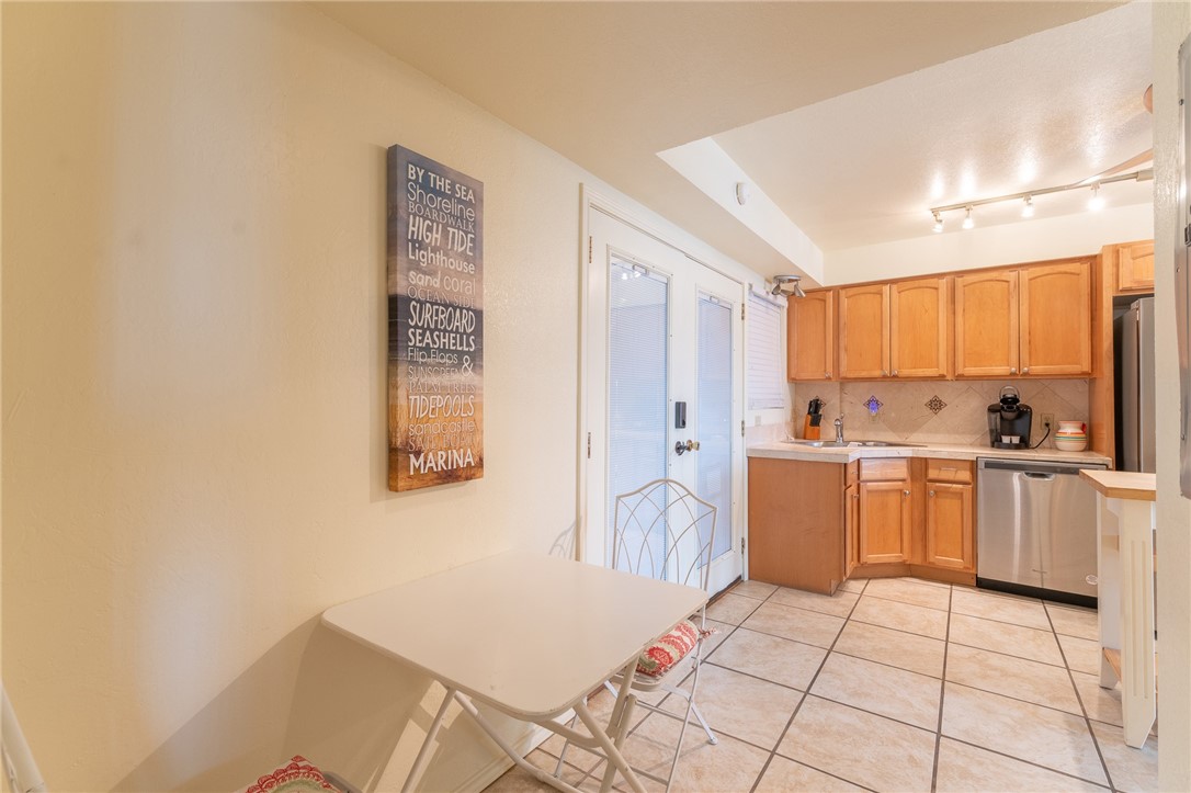 14300 S Padre Island Dr 215 Property Photo 16
