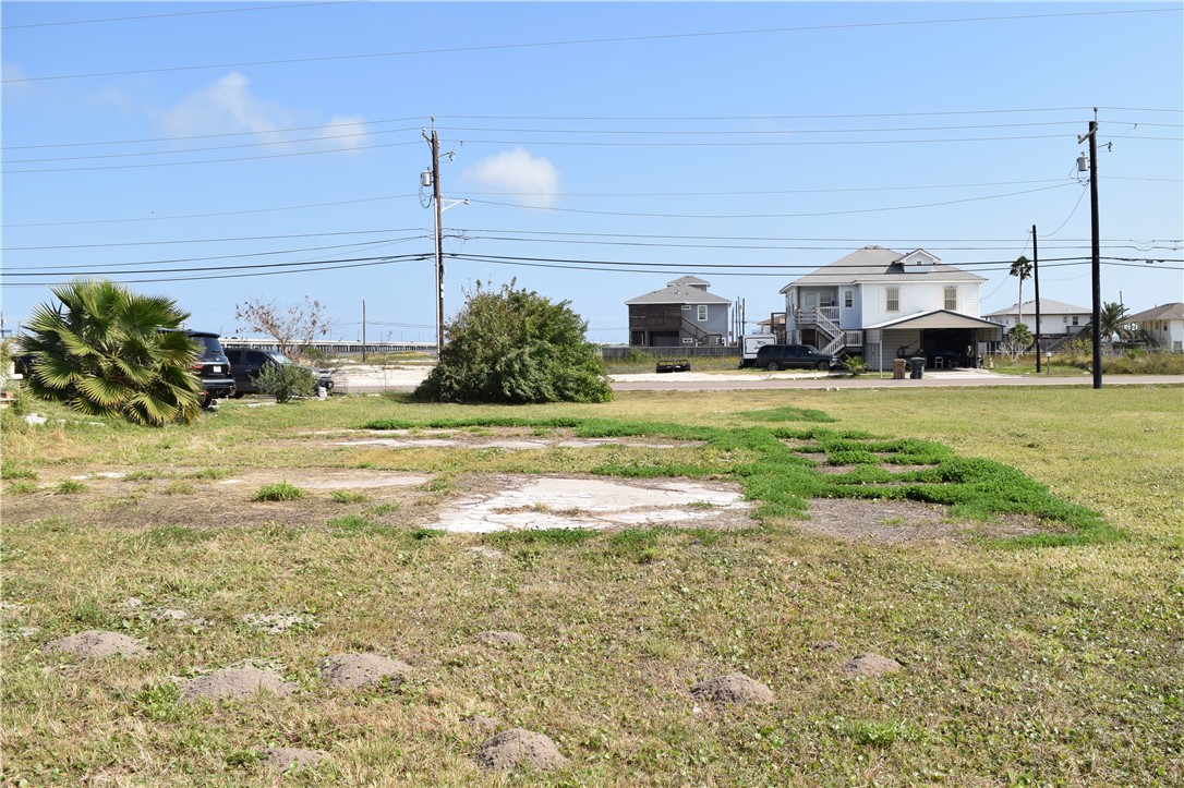 1214 Laguna Shores Property Photo 1