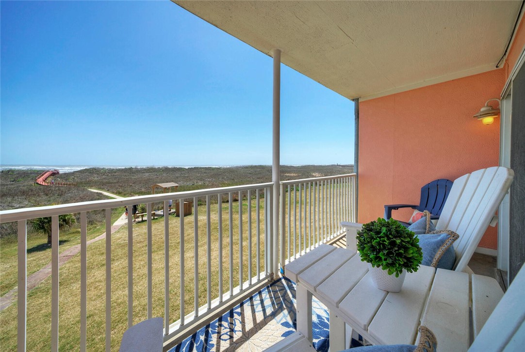 700 Island Retreat Road 146 Property Photo 10