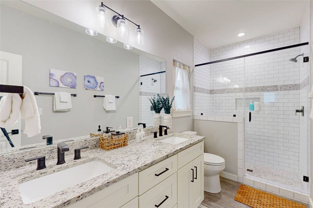 162 La Concha Blvd 11 Property Photo 18