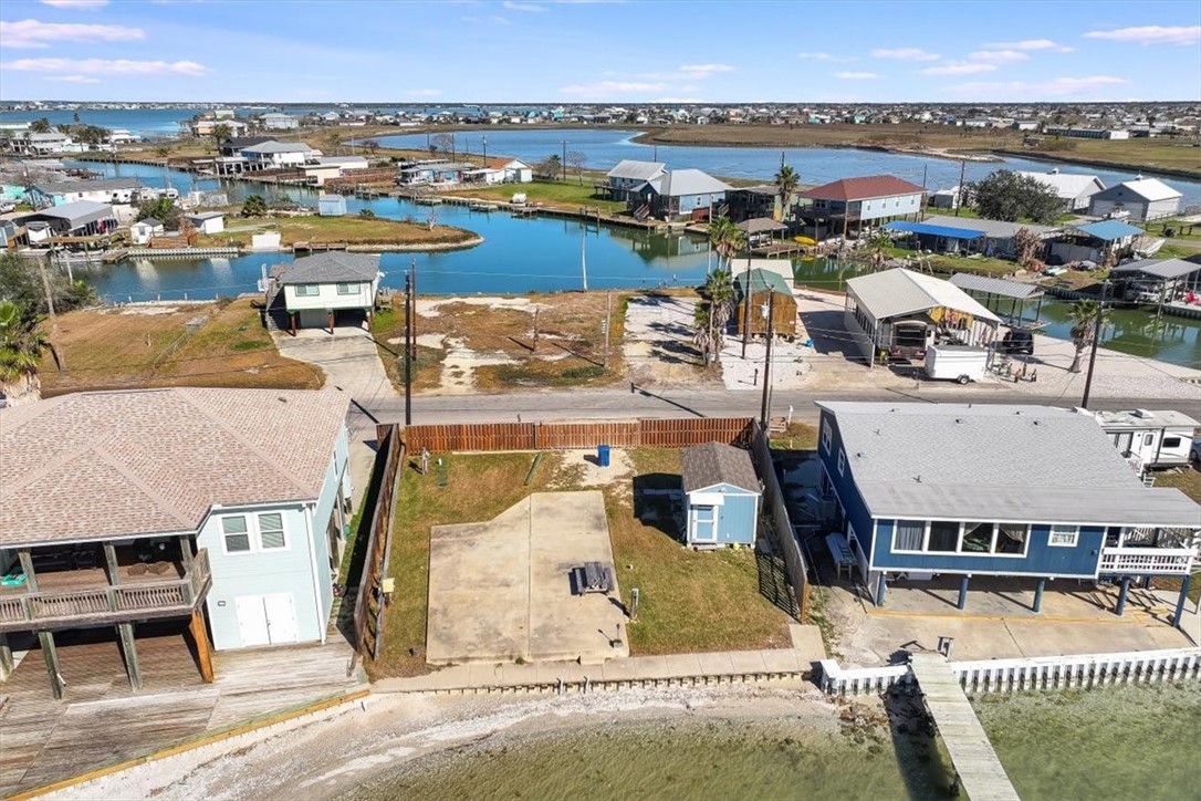 614 Copano Cove Road Property Photo 9