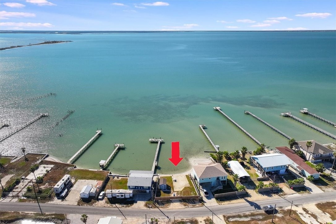 614 Copano Cove Road Property Photo 14