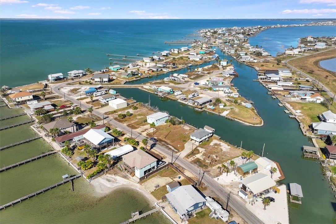 614 Copano Cove Road Property Photo 19