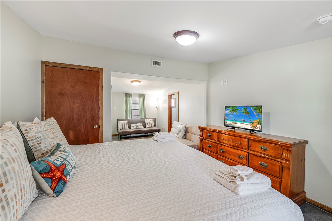 614 Sandpiper Cr Property Photo 10
